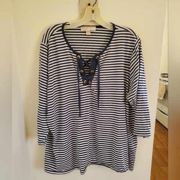 Michael Kors navy blue and white striped blouse 3x - Picture 2 of 5